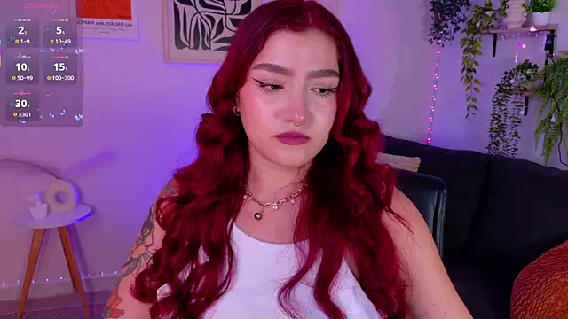 ViolettCastel online show from August 6, 2026, 12:16 am
