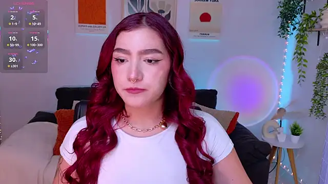 ViolettCastel online show from July 4, 2026, 12:17 am
