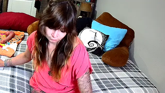 ZeelaXoXo online show from March 22, 2026, 5:53 am