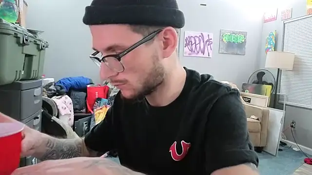 hungkubenski online show from February 20, 2026, 4:53 am