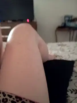 Misteriosa casadinha online show from February 15, 2025, 1:05 pm