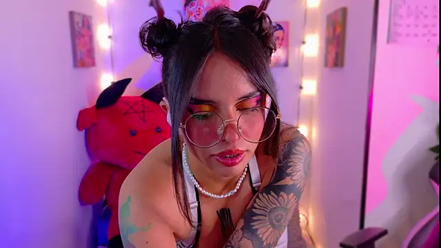 Dann dan online show from February 22, 2025, 4:07 am