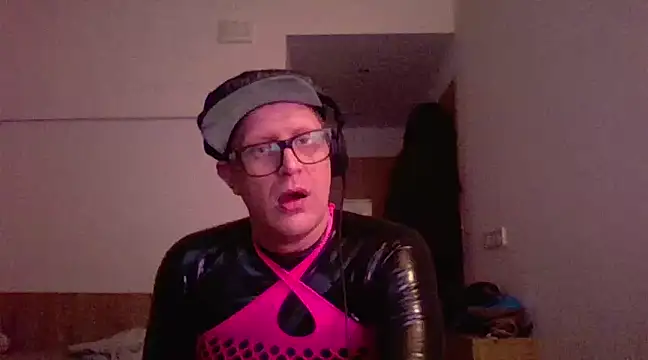 Bigthroaterboy online show from March 11, 2025, 6:19 am