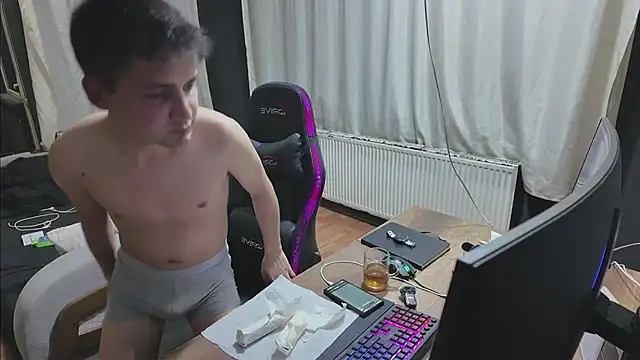 istebenboylebiradamim online show from December 11, 2024, 5:04 pm