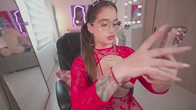 LeahPrada  online show from July 10, 2026, 6:08 pm