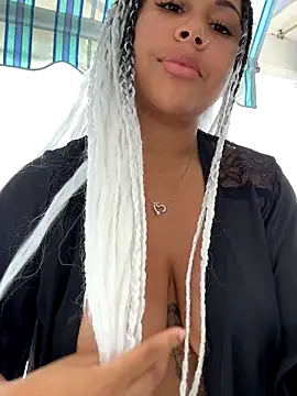 HaileyDiana online show from September 9, 2025, 9:19 am