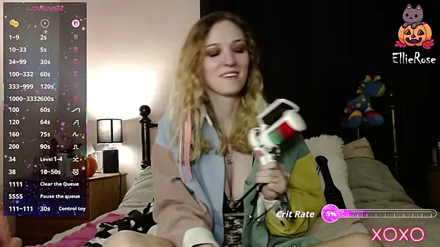 EllieeRose online show from November 6, 2025, 7:01 am