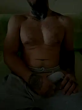 BadBoy 92 online show from December 5, 2025, 9:19 am