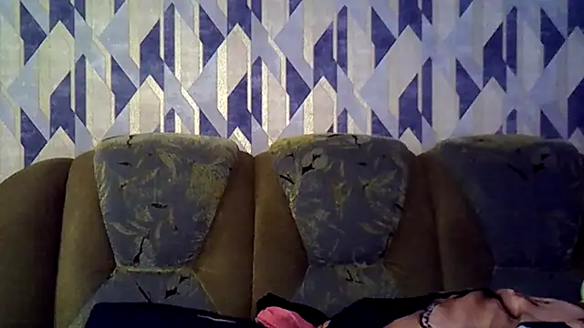 Snapshot of AnitaWillias chatting on May 6, 2026, 1:31 am AnitaWillias online show from May 6, 2026, 1:31 am