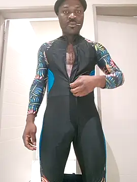 Petrossa online show from October 4, 2025, 2:24 am