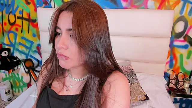 Liana Bernocchi online show from February 7, 2026, 9:45 pm