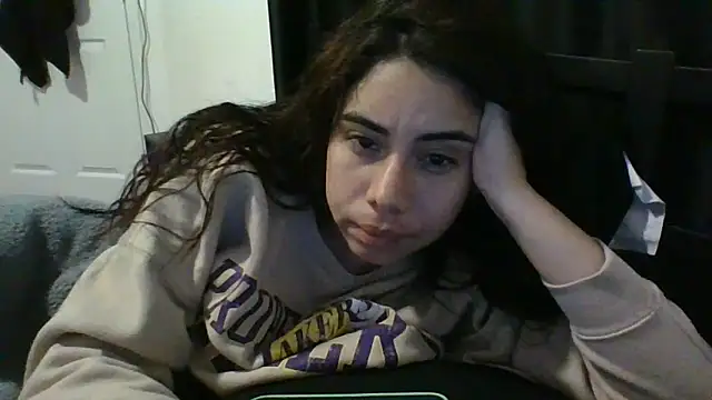 catrinasexy19 online show from March 22, 2025, 10:37 pm