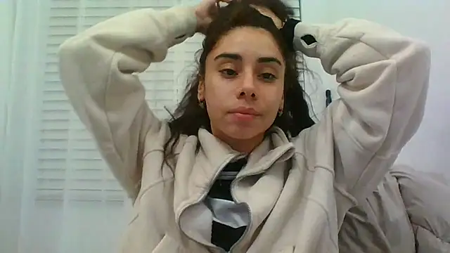 catrinasexy19 online show from January 24, 2025, 5:31 am