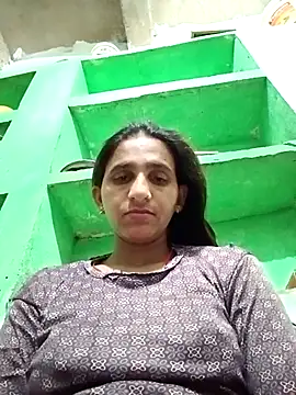 Baby  Shreya online show from April 25, 2026, 9:01 pm