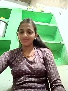 Baby  Shreya online show from June 7, 2026, 9:42 pm