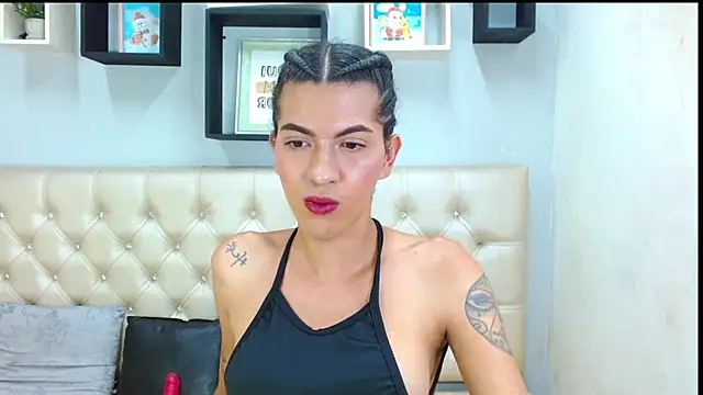 lucia marks online show from January 23, 2025, 4:59 pm