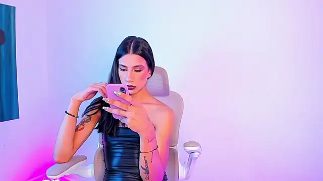 Snapshot of sofiaa_grey_ chatting on June 29, 2026, 1:33 pm sofiaa grey online show from June 29, 2026, 1:33 pm