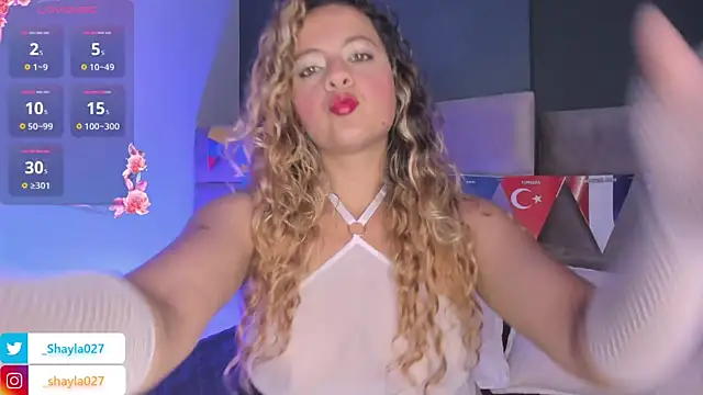 Shayla27 online show from July 6, 2026, 7:49 pm