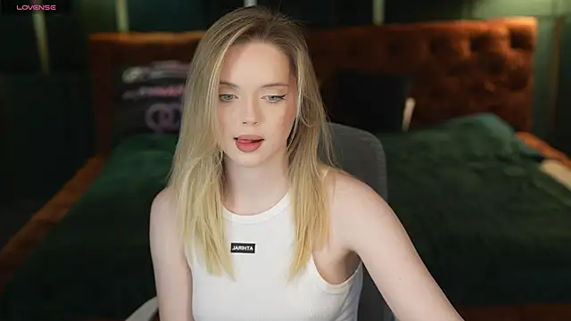 Snapshot of Cassy-Celestial_ chatting on March 13, 2026, 8:41 am Cassy-Celestial online show from March 13, 2026, 8:41 am