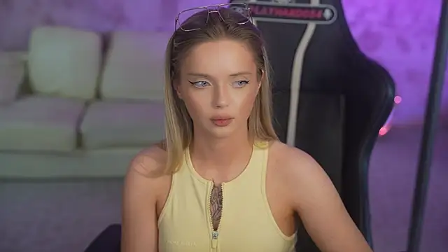Cassy-Celestial  online show from May 9, 2026, 10:29 am