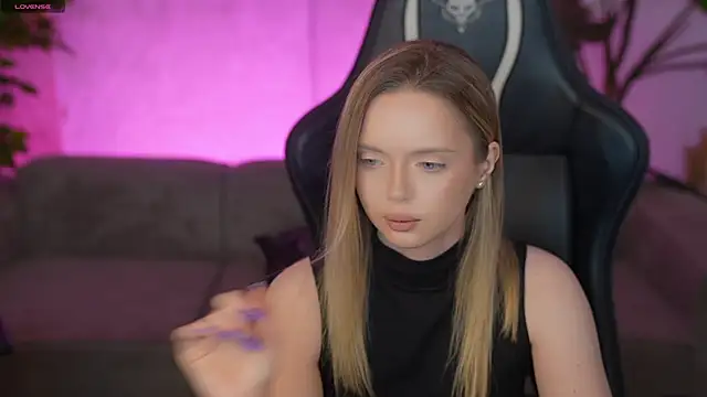 Snapshot of Cassy-Celestial_ chatting on March 22, 2026, 8:27 am Cassy-Celestial online show from March 22, 2026, 8:27 am