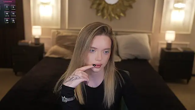 Snapshot of Cassy-Celestial_ chatting on March 15, 2026, 8:32 am Cassy-Celestial online show from March 15, 2026, 8:32 am