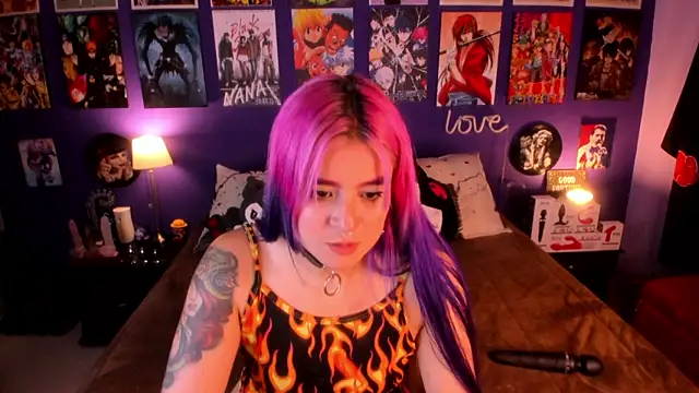 anne cross online show from November 8, 2025, 3:43 am