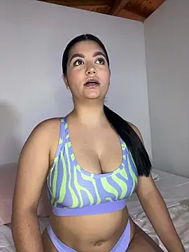 Snapshot of DashaStar chatting on March 20, 2025, 9:02 pm DashaStar online show from March 20, 2025, 9:02 pm