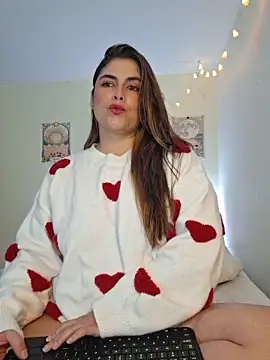 Juliietha servas online show from October 12, 2025, 2:02 am