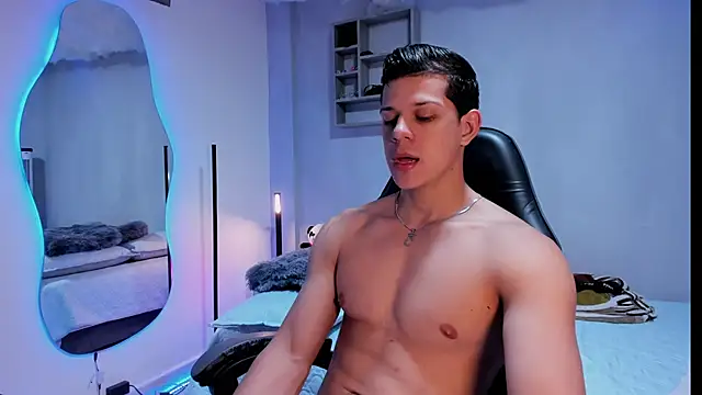 MarcoSullivan online show from September 23, 2025, 9:11 pm