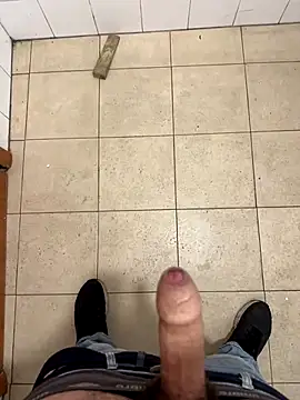  themask  online show from October 23, 2025, 3:21 pm