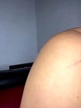 Azuna25 online show from October 21, 2025, 8:30 pm