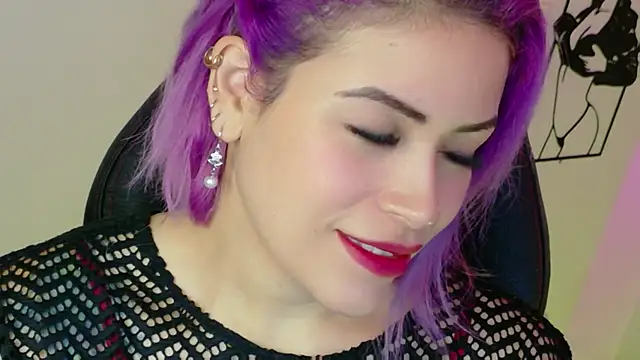 Natalia Montoya online show from June 8, 2026, 12:49 am