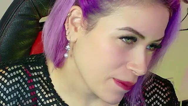 Natalia Montoya online show from June 8, 2026, 1:28 am