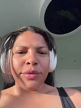 Anabel693 online show from May 5, 2026, 11:35 am