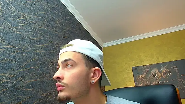 BrandonTate online show from September 9, 2025, 4:44 am