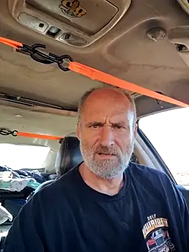 FloppyPickle4u online show from December 17, 2025, 7:52 pm