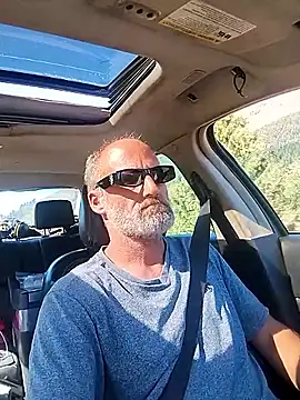 FloppyPickle4u online show from September 15, 2025, 6:30 pm