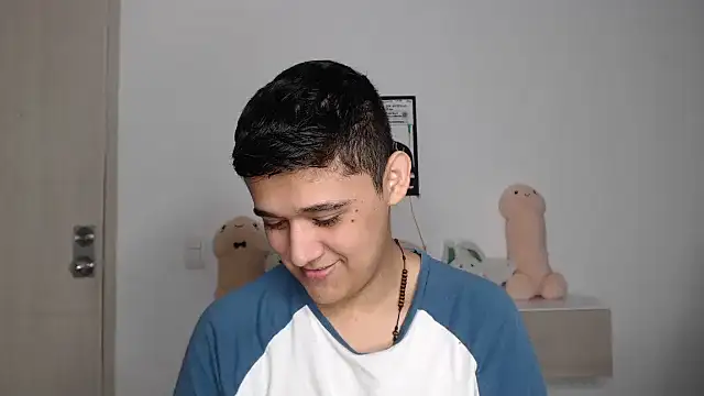 kaiine190 online show from November 26, 2025, 7:08 am