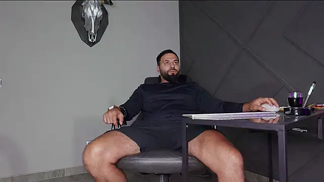 mattmasterss online show from September 22, 2025, 10:05 pm