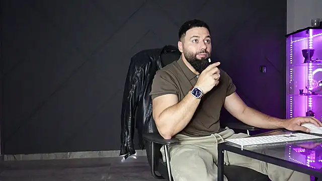 mattmasterss online show from April 30, 2026, 12:50 am