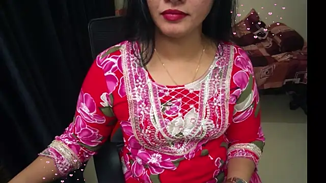 Arushisingh8888 online show from July 1, 2026, 2:06 pm