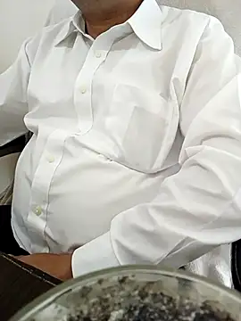 Hot-man39 online show from February 5, 2025, 8:32 am