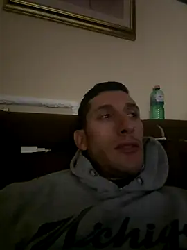 Gionnytav online show from November 15, 2025, 7:40 pm