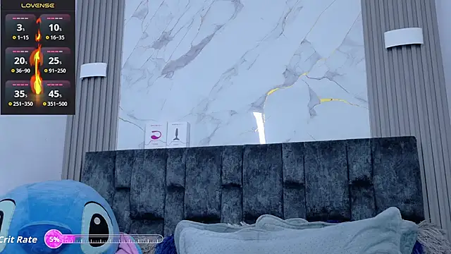 JAYCOB00 online show from November 14, 2025, 2:04 am