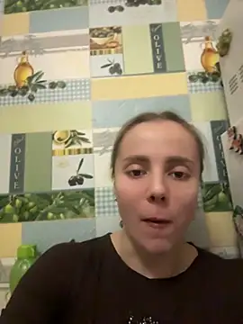 AlisaKissss online show from May 4, 2026, 6:33 pm