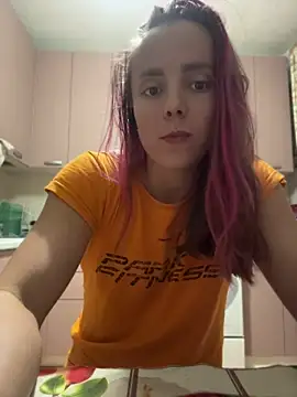 AlisaKissss online show from August 4, 2026, 5:28 pm