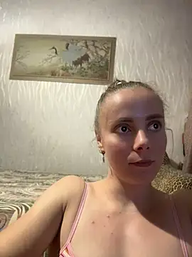 AlisaKissss online show from June 25, 2026, 7:19 pm