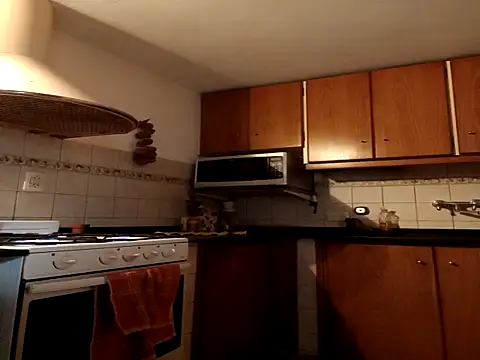 manucho2023 online show from September 28, 2025, 8:49 pm