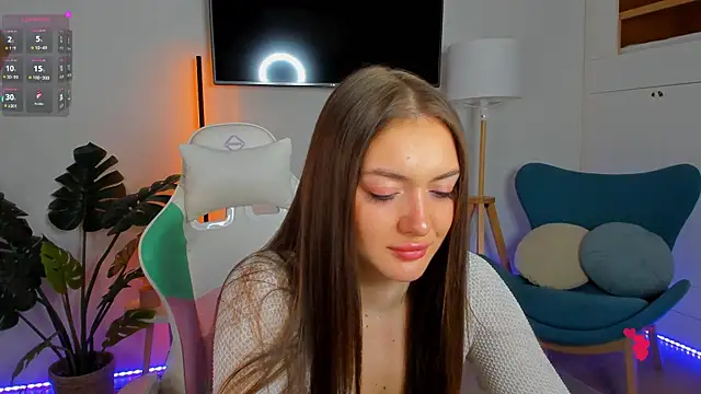 Micky  love online show from May 7, 2026, 6:44 pm
